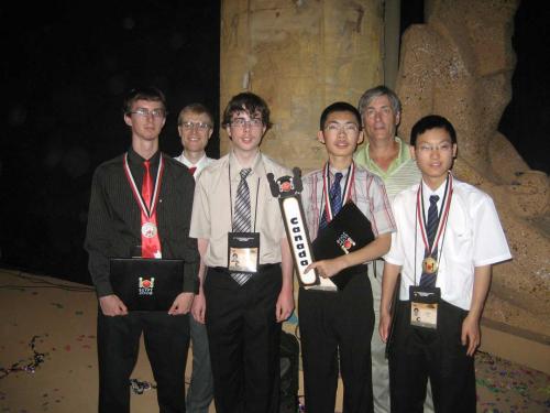 IOI 2008 team from Canada:  Aaron Voelker, Graeme Kemkes, Tom Szymanski, Robin Cheng, Ian Munro, and Hanson Wang